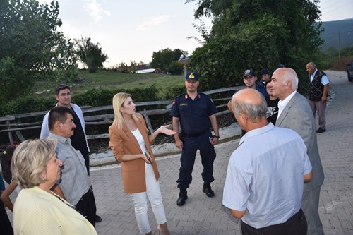 Kaymakamımız Sayın Ayşegül YILDIRIM, ilçemize bağlı Yazıcımeydan ve Hasanşeyh Köylerini ziyaret etti.